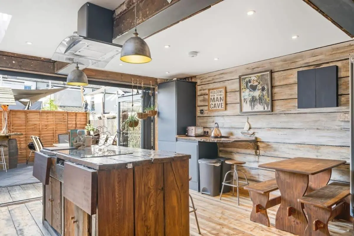 Σπίτι διακοπών Stylish House W Free Parking Nr Exeter Centre Βίλα